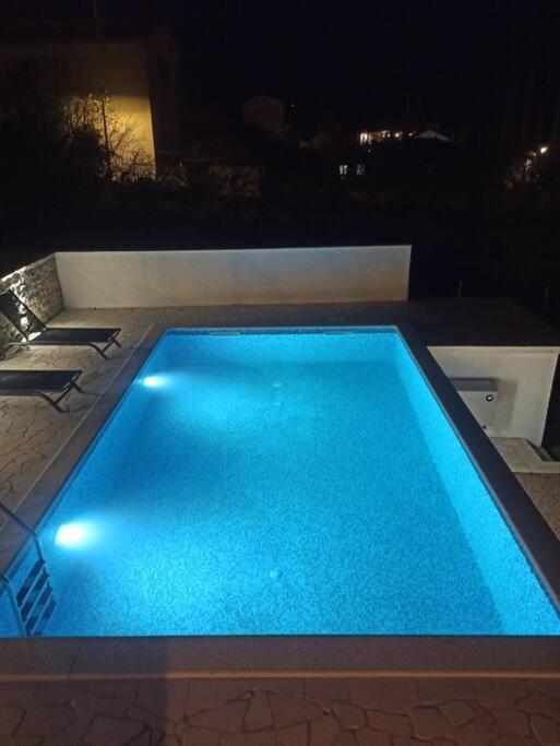 סקארדין Mila And Jurija Formenti 2 Apartments In Heart Of Nautic Marina, With Heated Swimming Pool, Bikes, Sup, Kajak מראה חיצוני תמונה