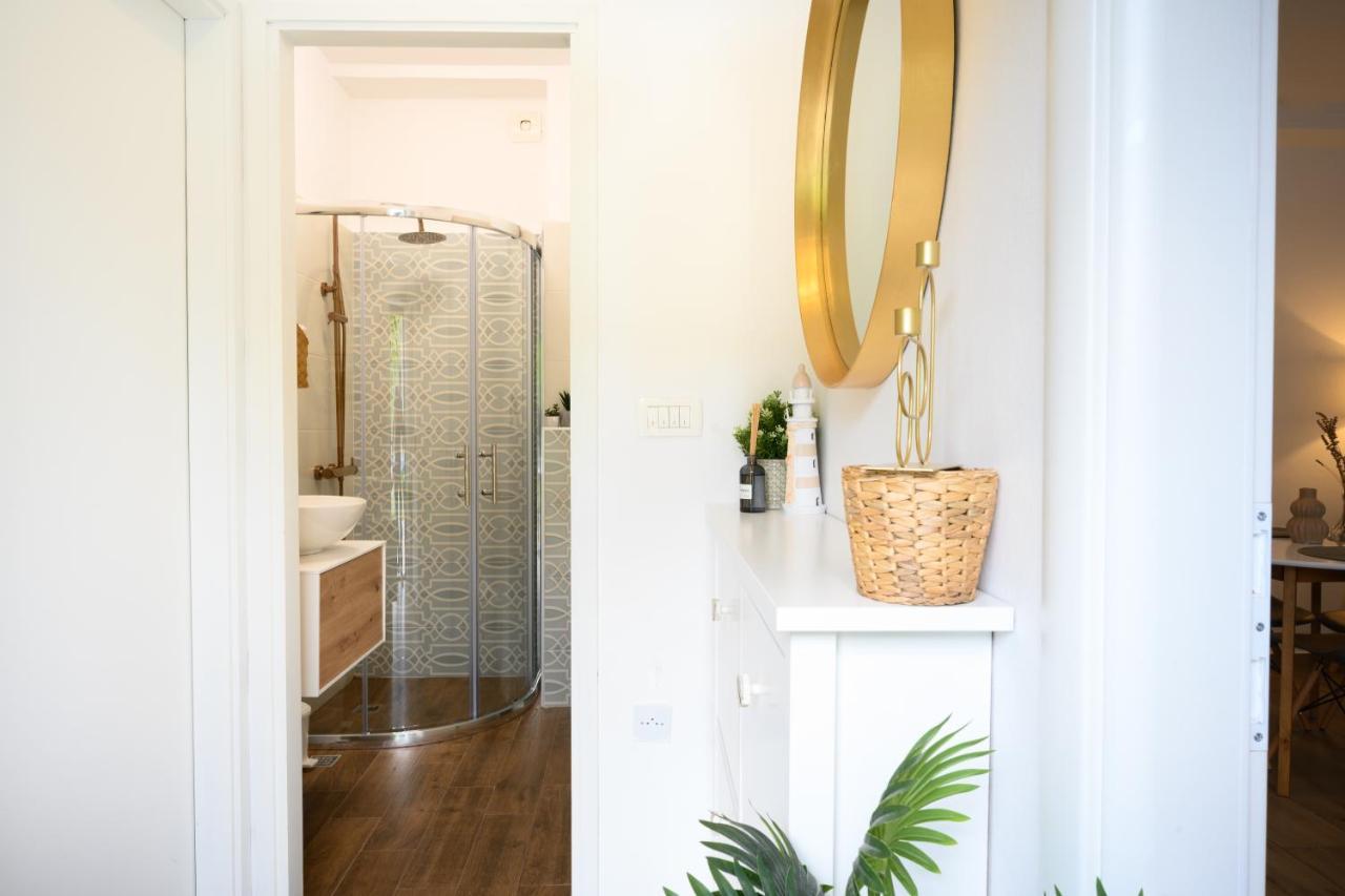סקארדין Mila And Jurija Formenti 2 Apartments In Heart Of Nautic Marina, With Heated Swimming Pool, Bikes, Sup, Kajak מראה חיצוני תמונה